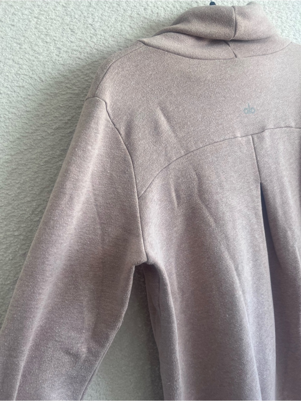 Alo Yoga Women’s Haze Pink Cowl Funnel Neck Pullover Sweatshirt Top Size Large - Picture 8 of 10